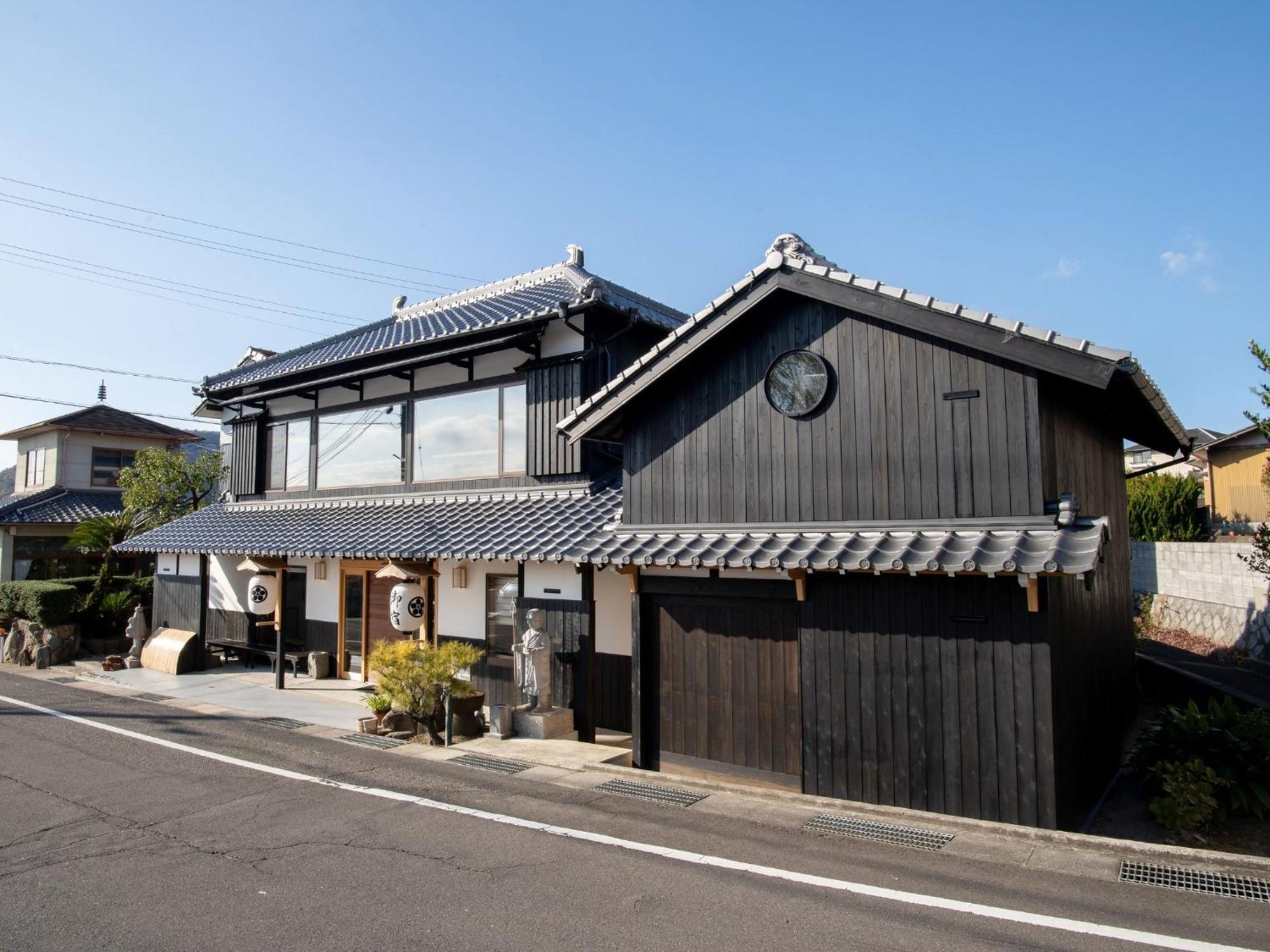 Takayanagi Ryokan - Vacation Stay 88522V Takamatsu Exteriör bild